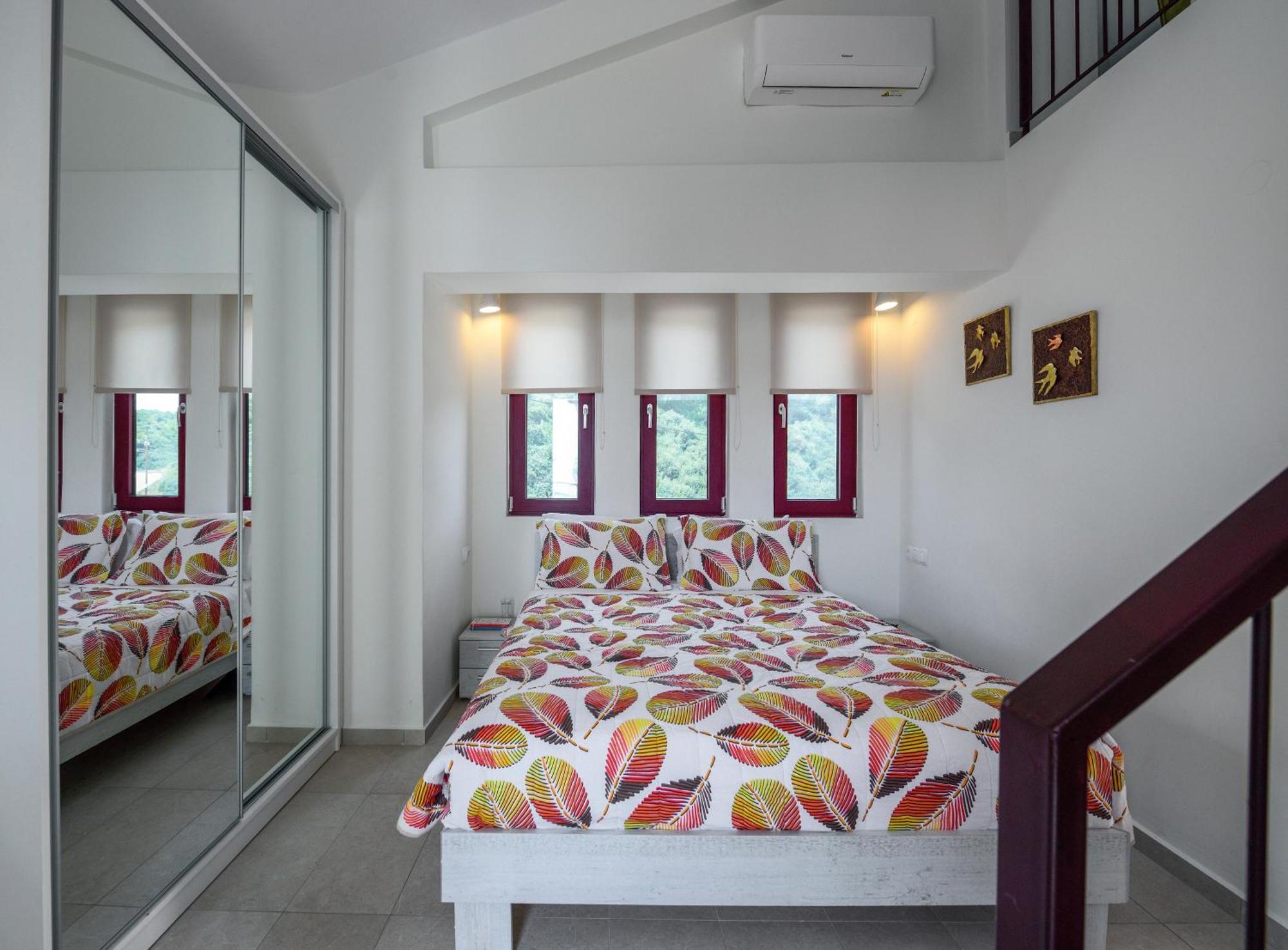 Elpiniki Luxury Rooms Nea Poteidaia Zewnętrze zdjęcie