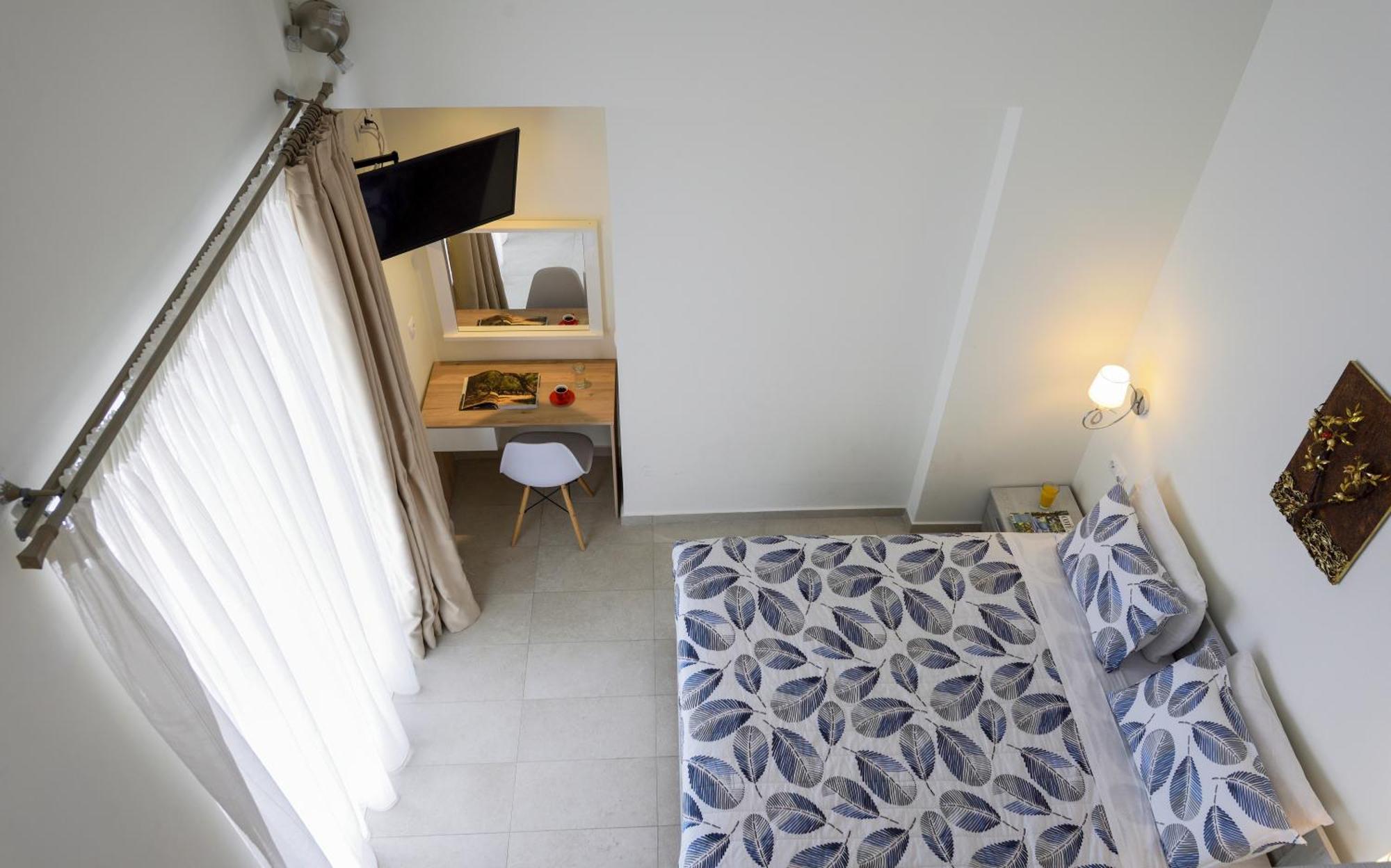 Elpiniki Luxury Rooms Nea Poteidaia Zewnętrze zdjęcie