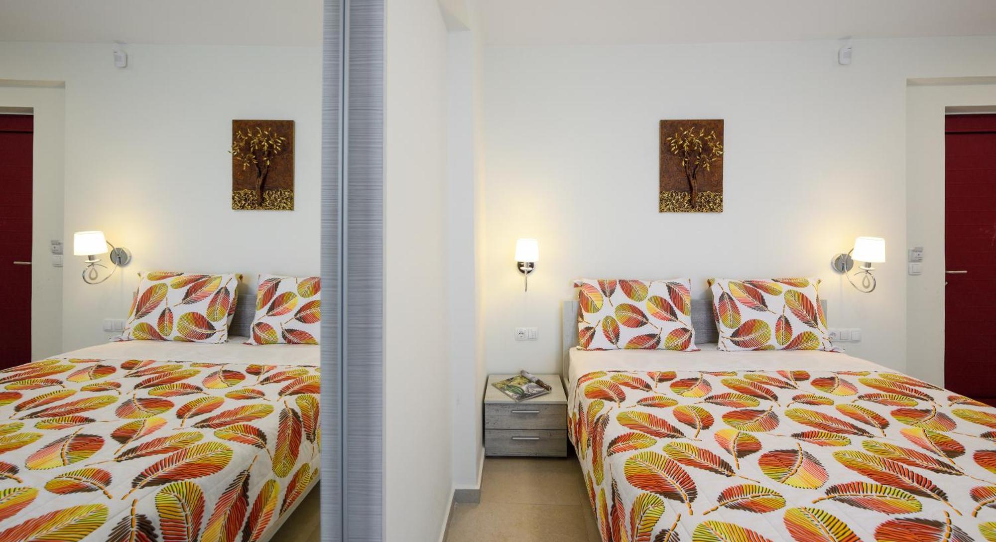 Elpiniki Luxury Rooms Nea Poteidaia Zewnętrze zdjęcie