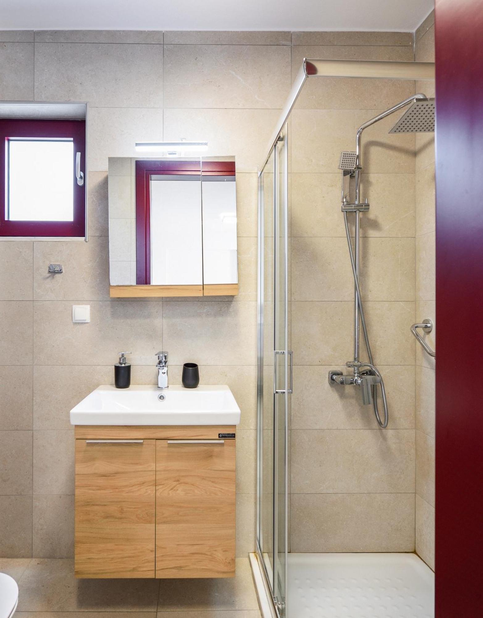 Elpiniki Luxury Rooms Nea Poteidaia Zewnętrze zdjęcie