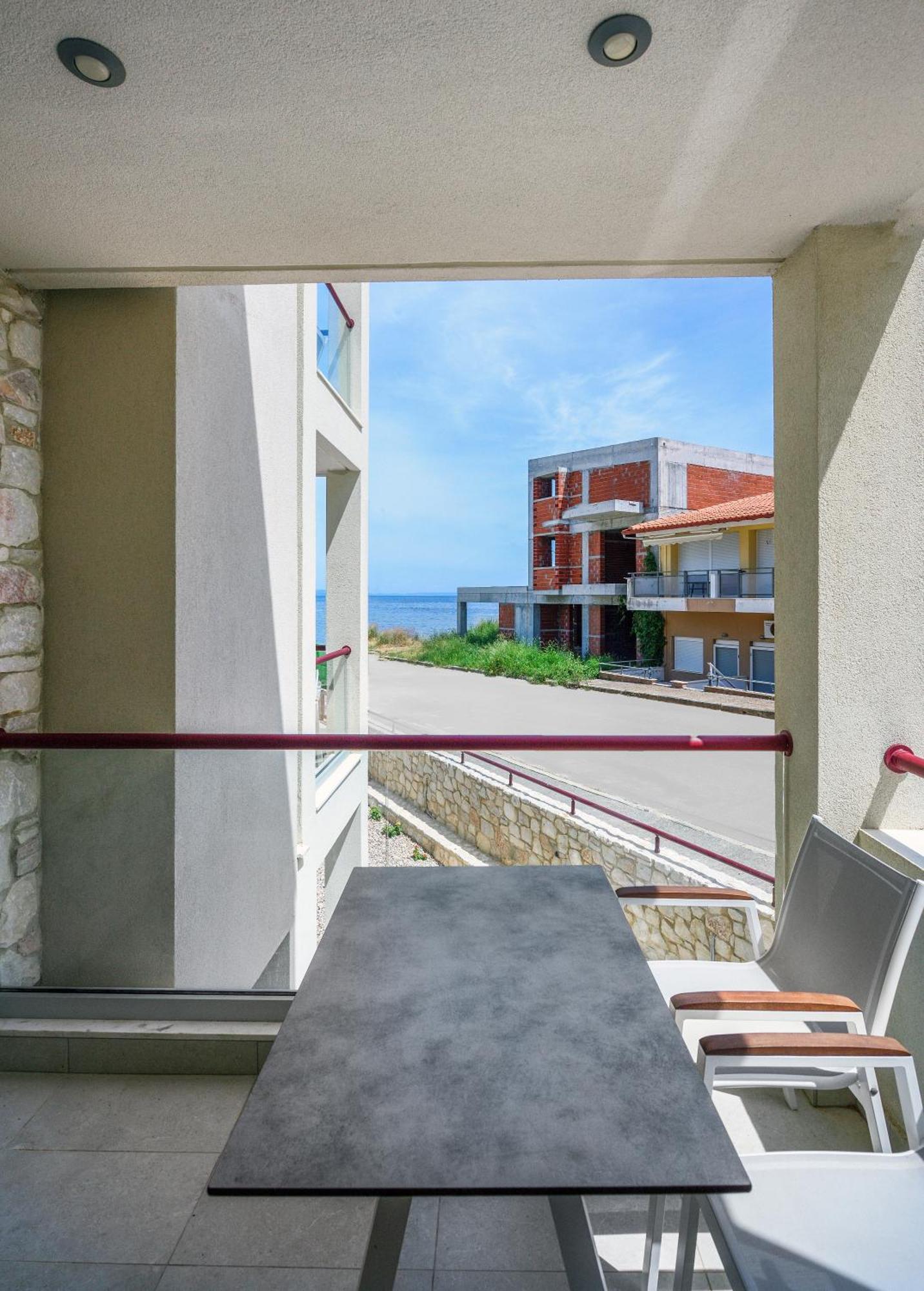 Elpiniki Luxury Rooms Nea Poteidaia Zewnętrze zdjęcie