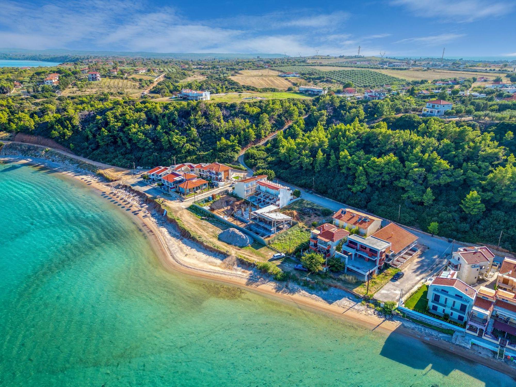 Elpiniki Luxury Rooms Nea Poteidaia Zewnętrze zdjęcie