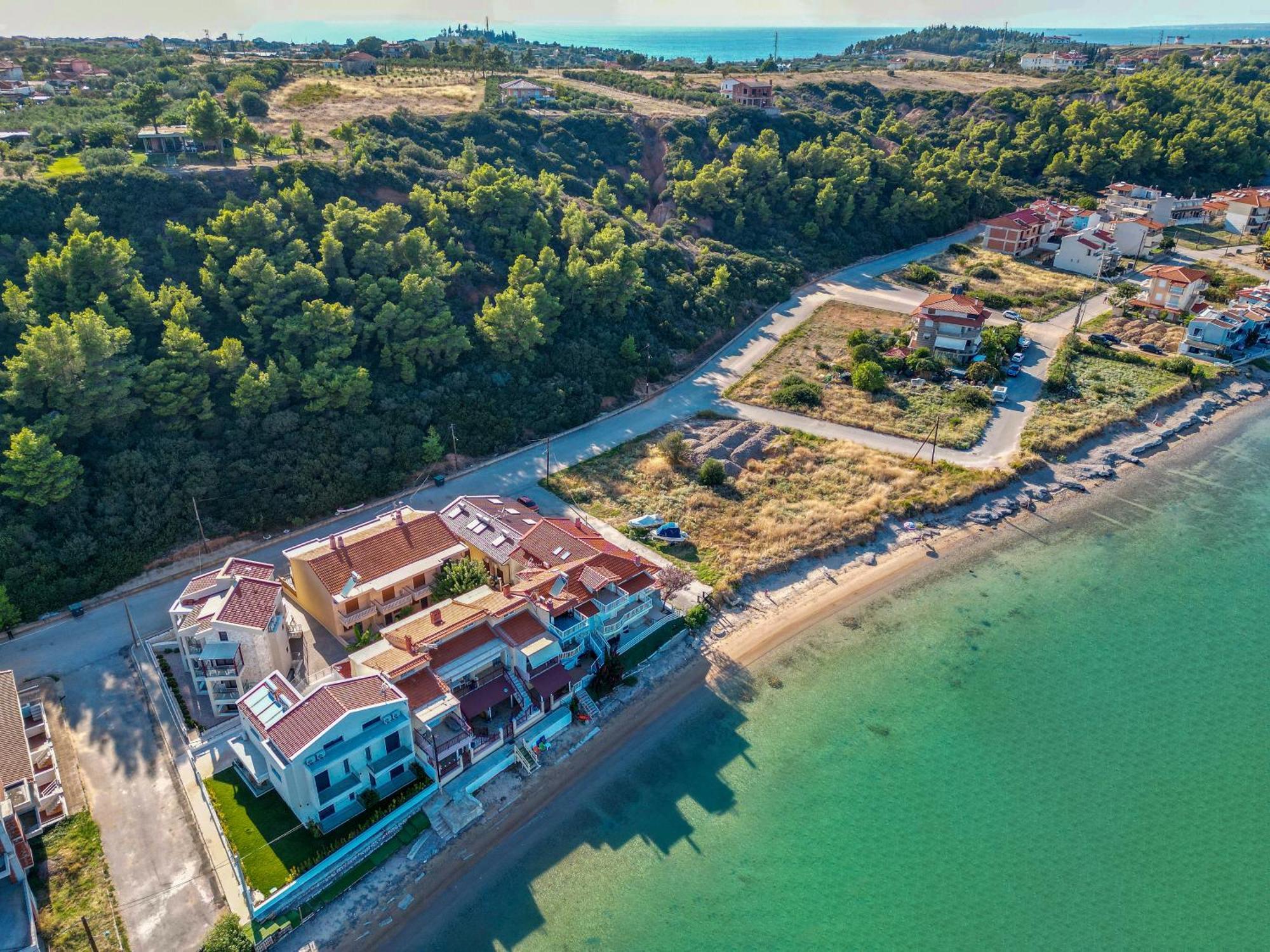 Elpiniki Luxury Rooms Nea Poteidaia Zewnętrze zdjęcie